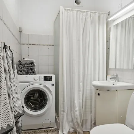Come 2 Bedroom Designed Close To Zoo